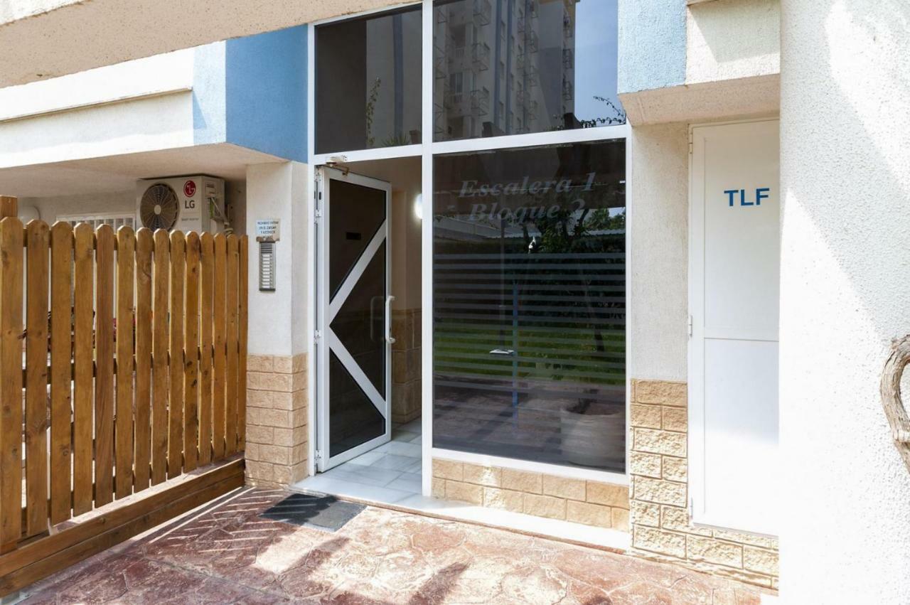 Coralina Apartment Gandia Bagian luar foto